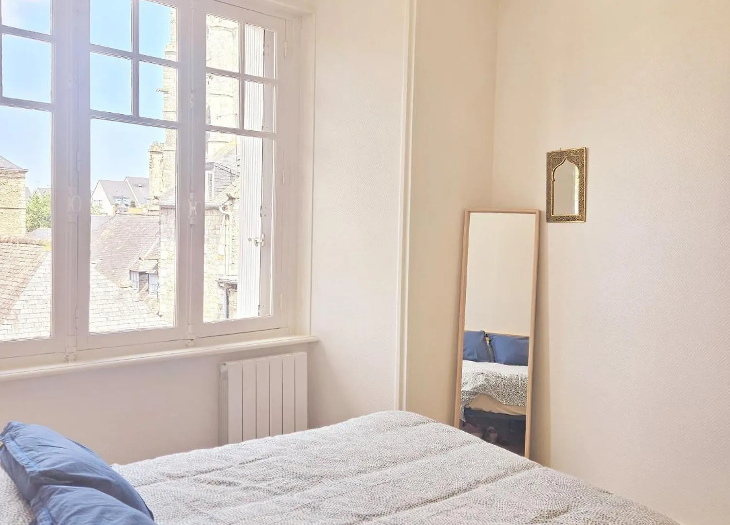 Vue Sur Les Toits De Dinan Apartman